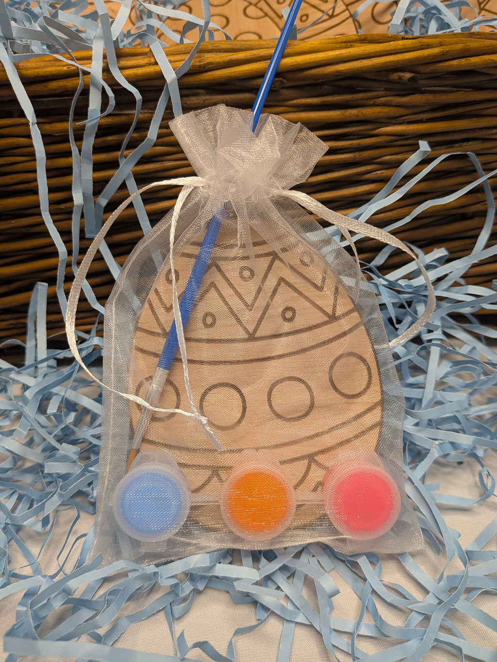 Egg-cellent Easter egg paint kit